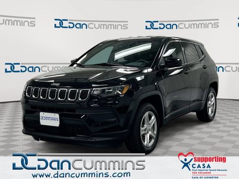 Used 2023 Jeep Compass Sport AWD/4WD image 1