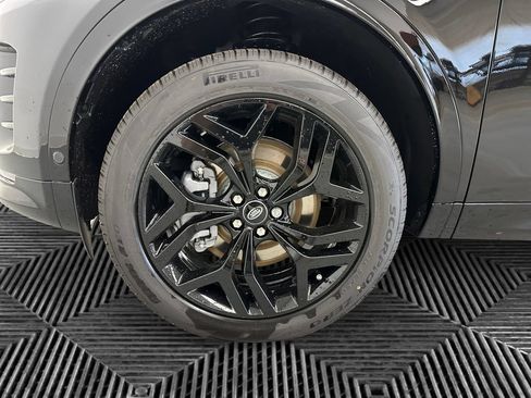 New 2026 Land Rover Discovery Sport Landmark AWD/4WD image 14