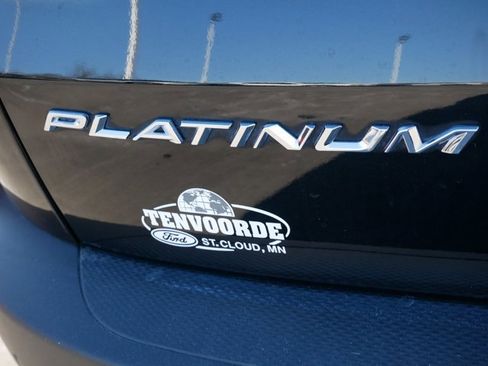 Certified 2024 Ford Escape Platinum image 19