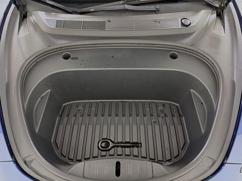 Used 2020 Tesla Model 3 Standard Range RWD image 30