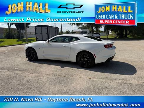 Used 2024 Chevrolet Camaro LT RWD image 5