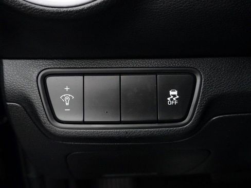 Used 2023 Kia Forte LXS FWD image 29