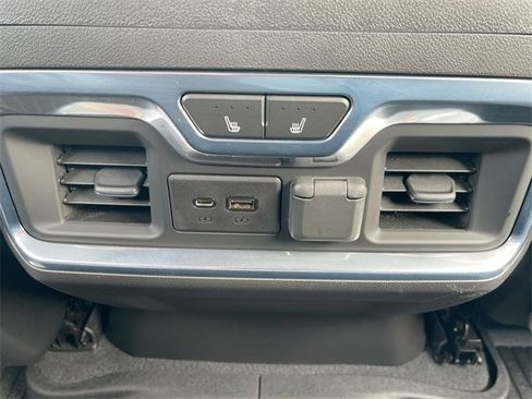 Certified 2020 GMC Sierra 1500 AT4 w/ AT4 Premium Package image 22