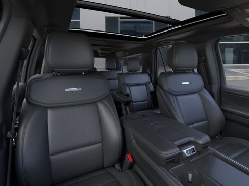 New 2026 Ford Expedition Max Platinum w/ Stealth Appearance Package AWD/4WD image 12