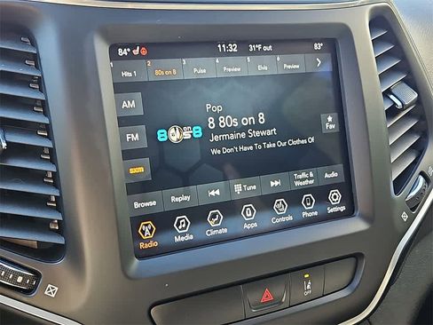 Used 2022 Jeep Cherokee Latitude Lux image 15