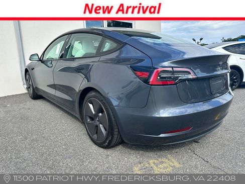 Used 2023 Tesla Model 3 Standard Range RWD image 4