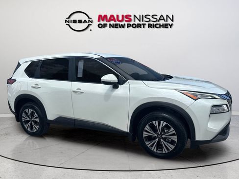 Certified 2023 Nissan Rogue SV FWD image 15
