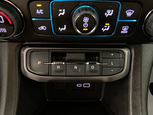 Used 2023 GMC Acadia AT4 w/ Trailering Package AWD/4WD image 19