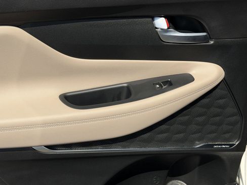 Used 2023 Hyundai Santa Fe SEL w/ Premium Package FWD image 9