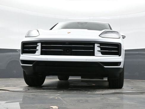 New 2026 Porsche Cayenne image 41