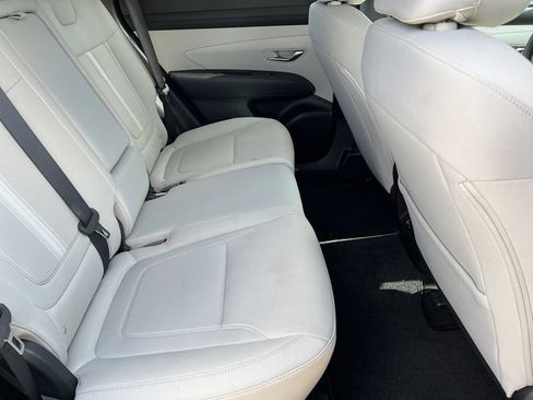 Used 2026 Hyundai Tucson SEL FWD image 9