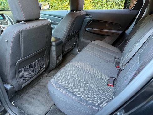Used 2017 GMC Terrain SLE FWD image 15