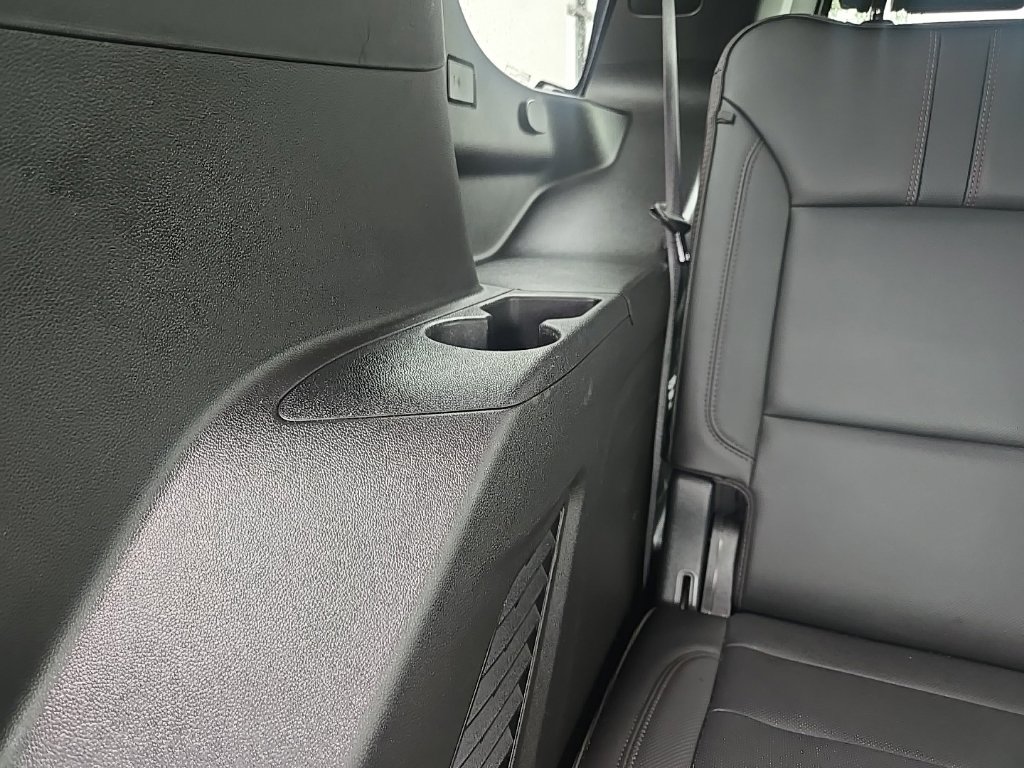 Used 2021 Chevrolet Tahoe RST w/ Luxury Package AWD/4WD image 97