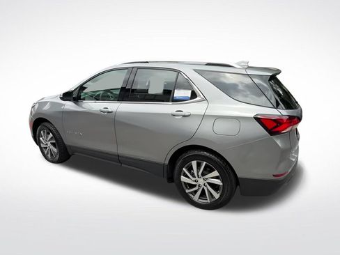 Used 2023 Chevrolet Equinox Premier AWD/4WD image 10