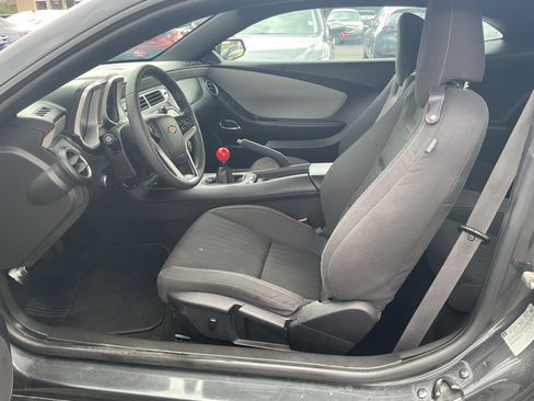 Used 2013 Chevrolet Camaro LS RWD image 11