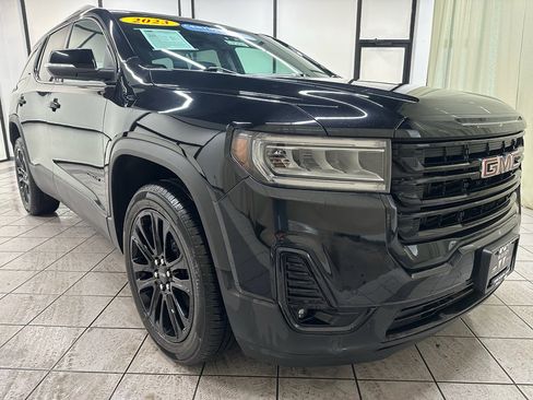 Certified 2023 GMC Acadia SLT w/ Elevation Edition image 2