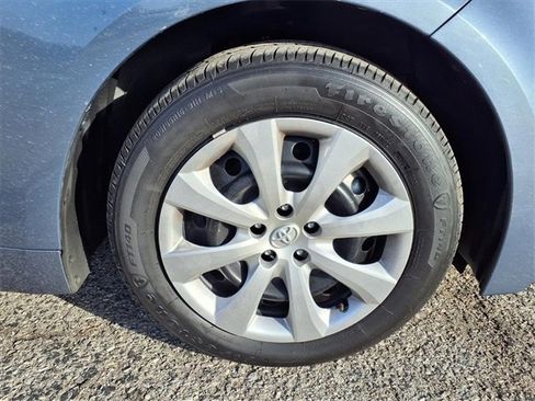 Used 2025 Toyota Corolla LE image 41