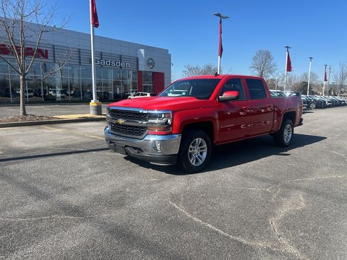 Used 2017 Chevrolet Silverado 1500 LT w/ All Star Edition image 7