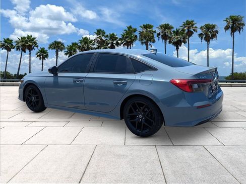 Used 2023 Honda Civic Sport image 5