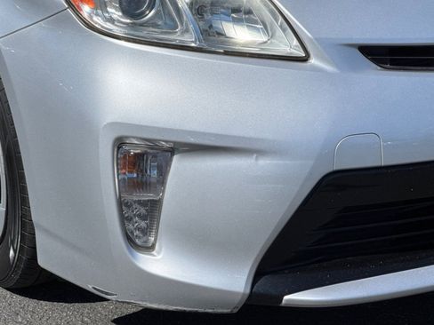 Used 2014 Toyota Prius Three FWD image 43