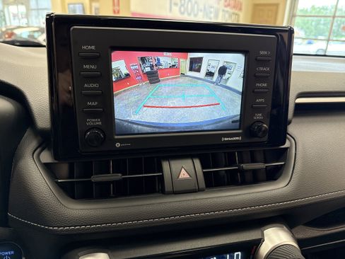Used 2022 Toyota RAV4 XLE w/ XLE Grade Weather Package image 37