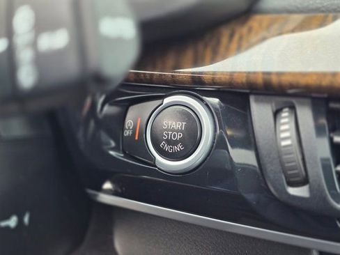 Used 2018 BMW X5 sDrive35i w/ Premium Package image 32