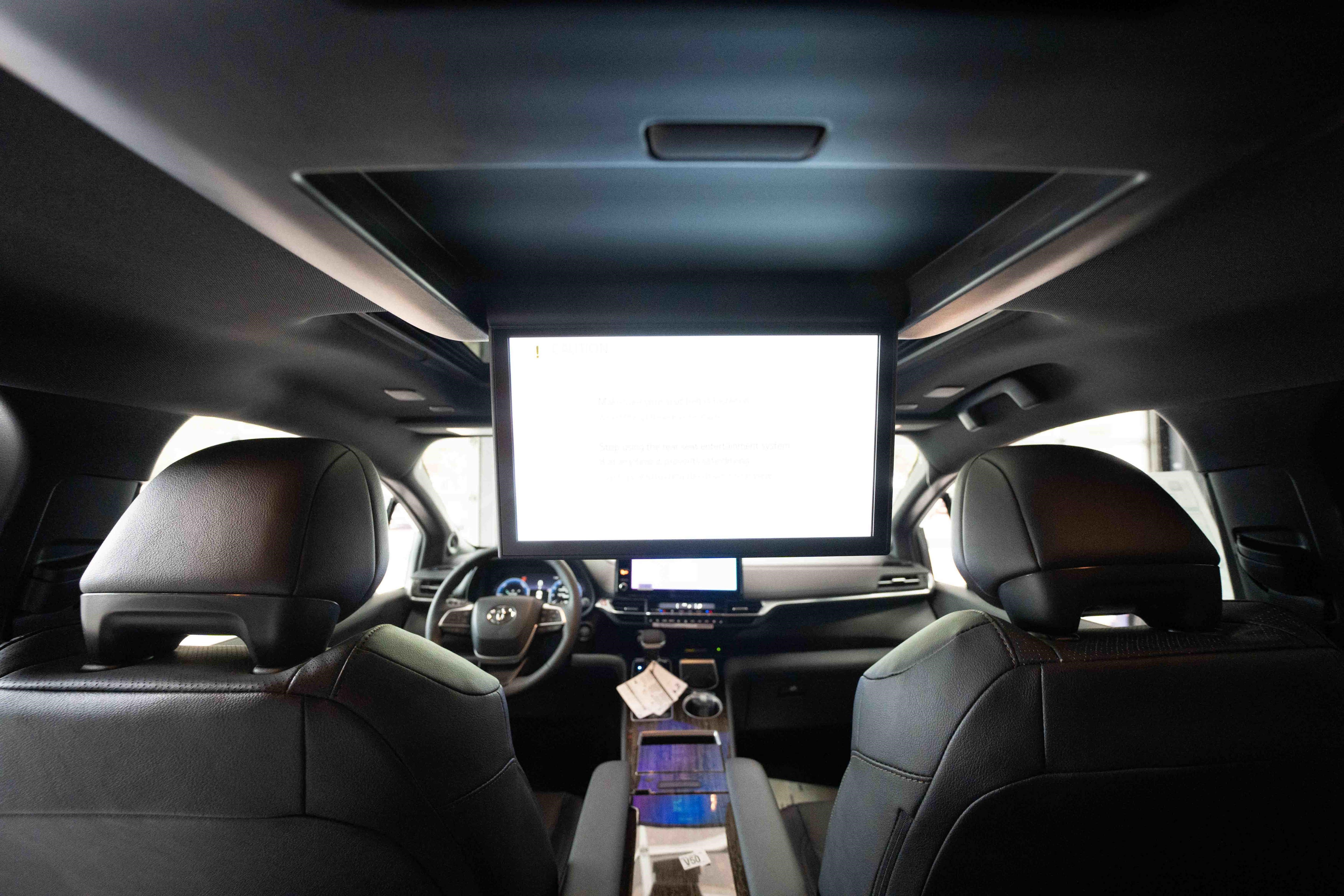 New 2026 Toyota Sienna Platinum AWD/4WD image 23