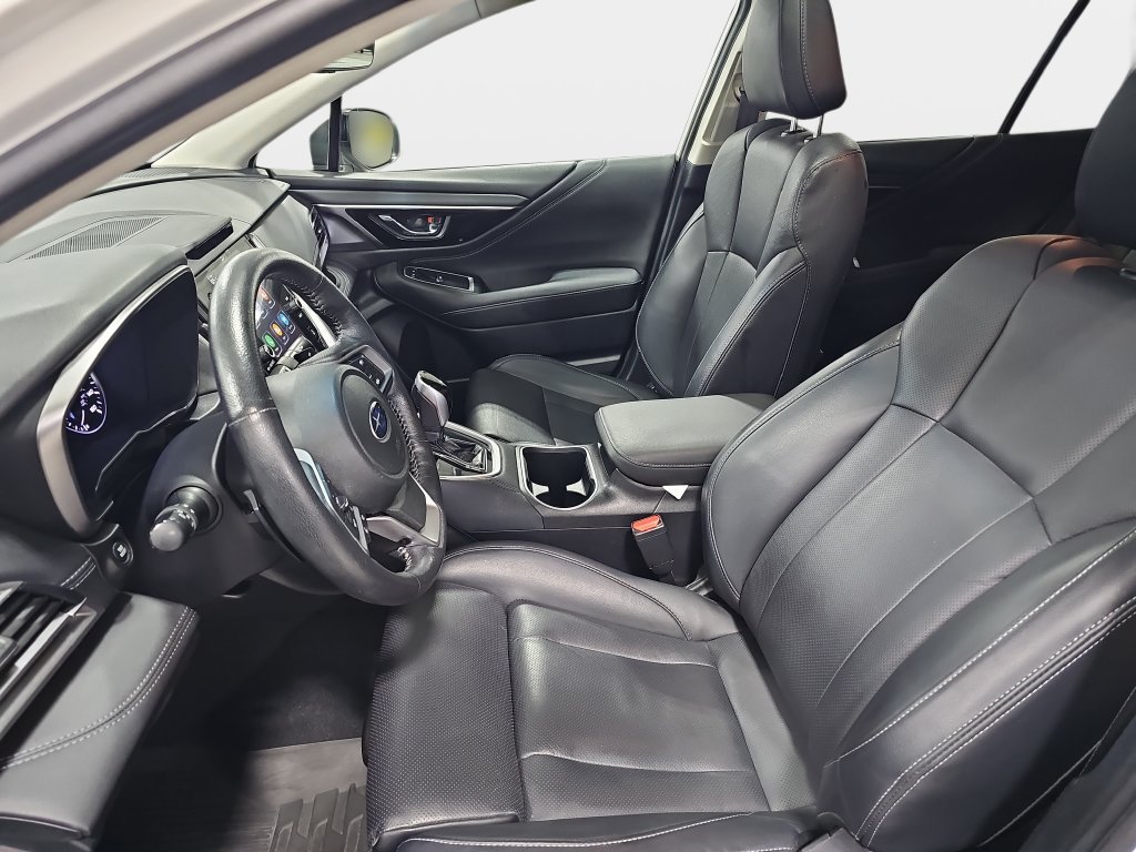 Used 2020 Subaru Outback Limited AWD/4WD image 17