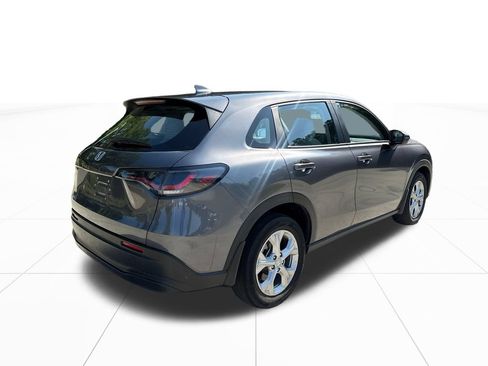 Certified 2023 Honda HR-V LX image 9