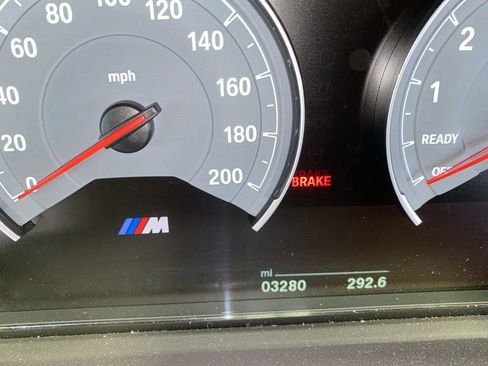 Used 2020 BMW M4 Coupe w/ Competition Package RWD image 11