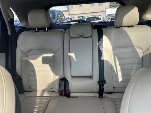 Certified 2024 Ford Edge SEL image 20