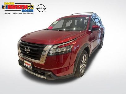 Certified 2023 Nissan Pathfinder SL