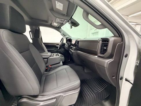 Used 2022 Chevrolet Silverado 1500 LT image 30