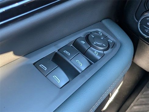 New 2026 GMC Yukon AT4 w/ AT4 Premium Plus Package image 26