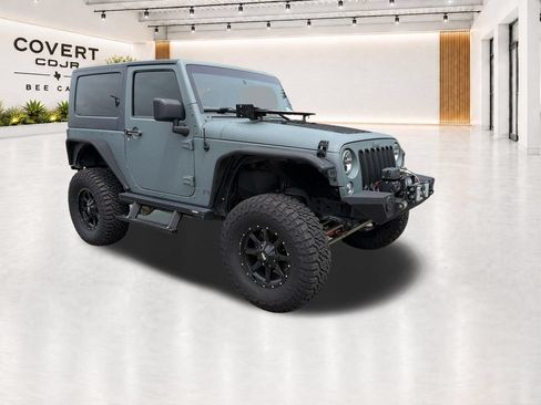 Used 2015 Jeep Wrangler Rubicon w/ Trailer Tow Group AWD/4WD image 1