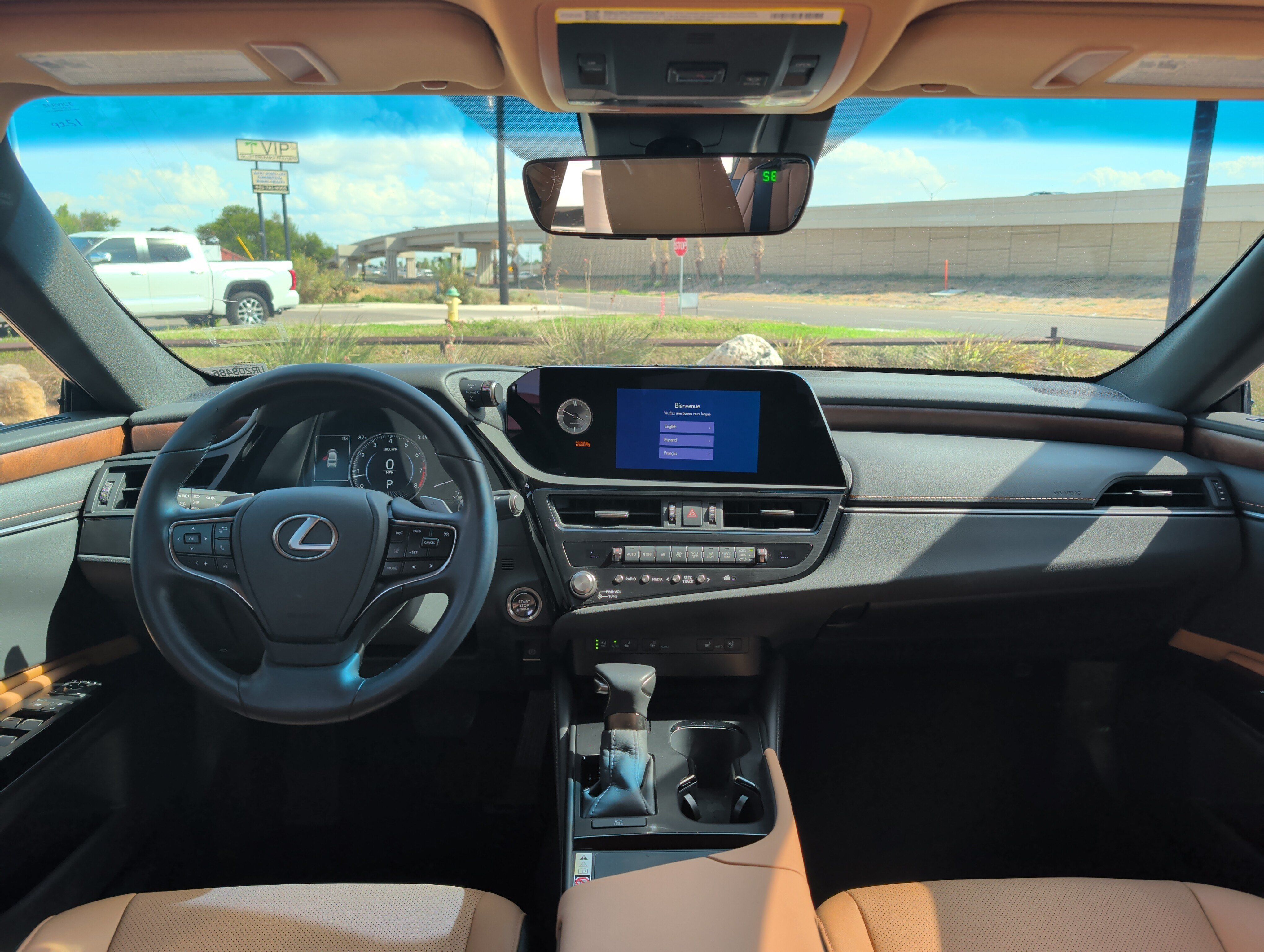 Used 2025 Lexus ES 350 w/ Premium Package FWD image 27