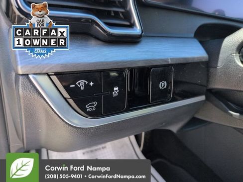 Used 2024 Kia Sportage X-Pro Prestige AWD/4WD image 13