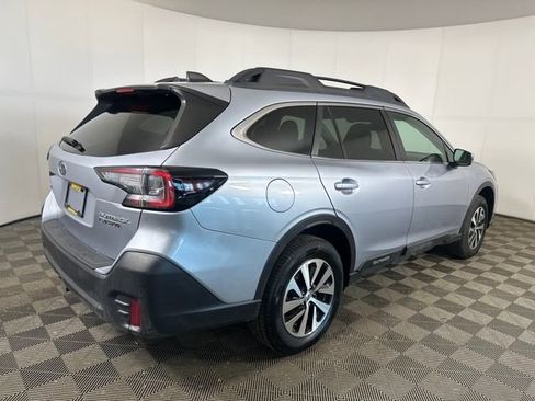 Used 2020 Subaru Outback Premium w/ Popular Package #1 image 3