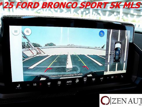 Used 2025 Ford Bronco Sport Outer Banks w/ Outer Banks Tech Package+ AWD/4WD image 40