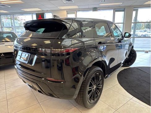 Used 2024 Land Rover Range Rover Evoque Dynamic SE image 5