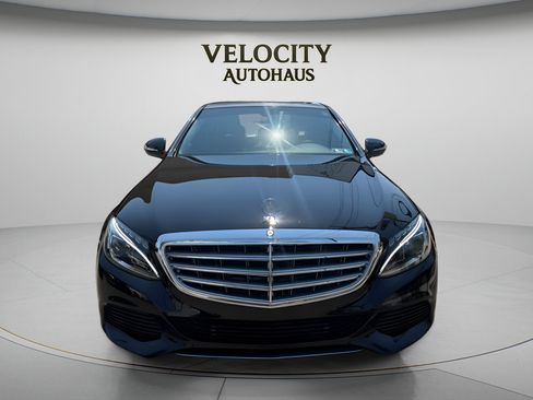 Used 2015 Mercedes-Benz C 300 4MATIC Sedan image 2