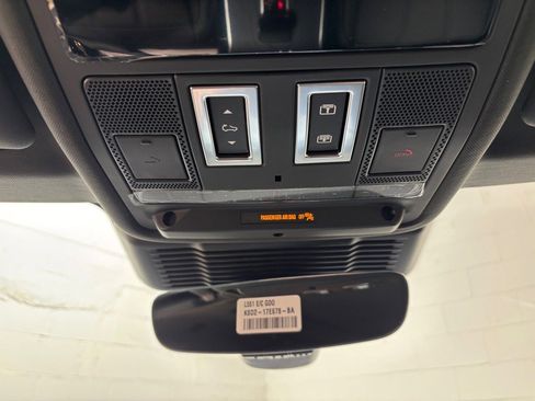 New 2026 Land Rover Range Rover Evoque S image 12