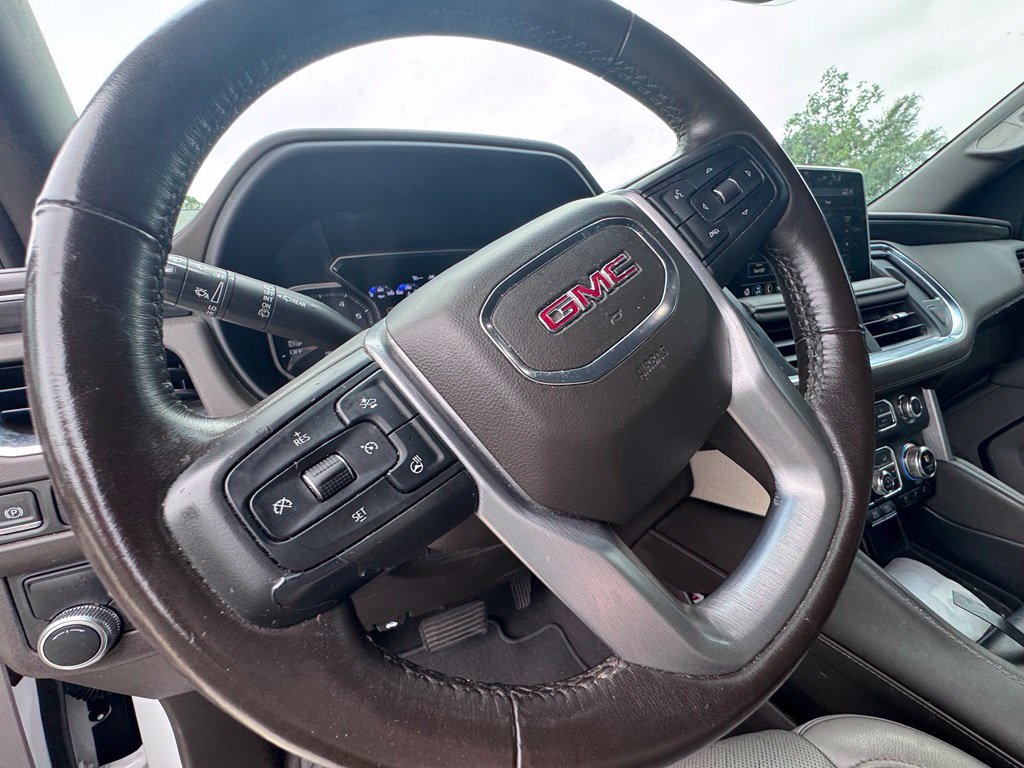 Used 2021 GMC Yukon XL SLT w/ SLT Luxury Package RWD image 25