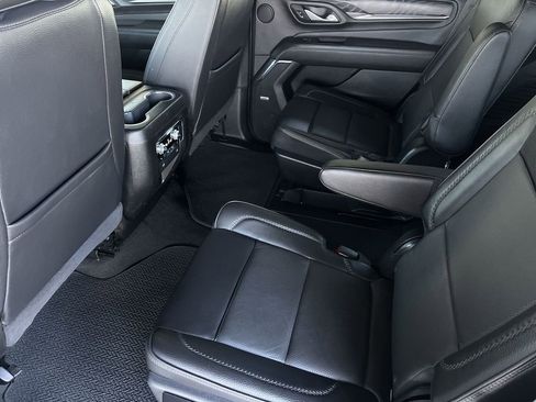 Used 2023 GMC Yukon Denali image 25