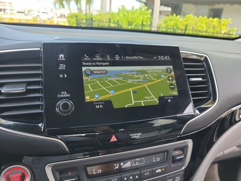 Used 2019 Honda Pilot Elite image 25