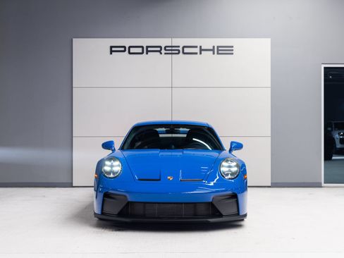 Certified 2025 Porsche 911 GT3 w/ Chrono Package RWD image 10