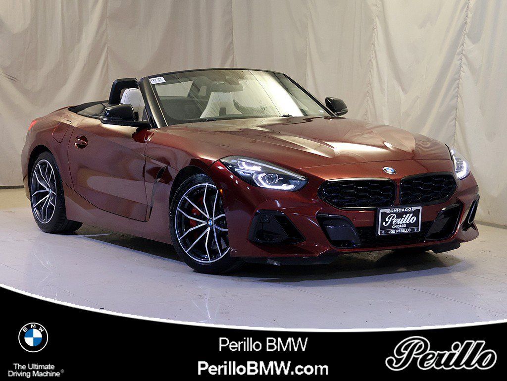 Used 2024 BMW Z4 M40i w/ Premium Package RWD image 1