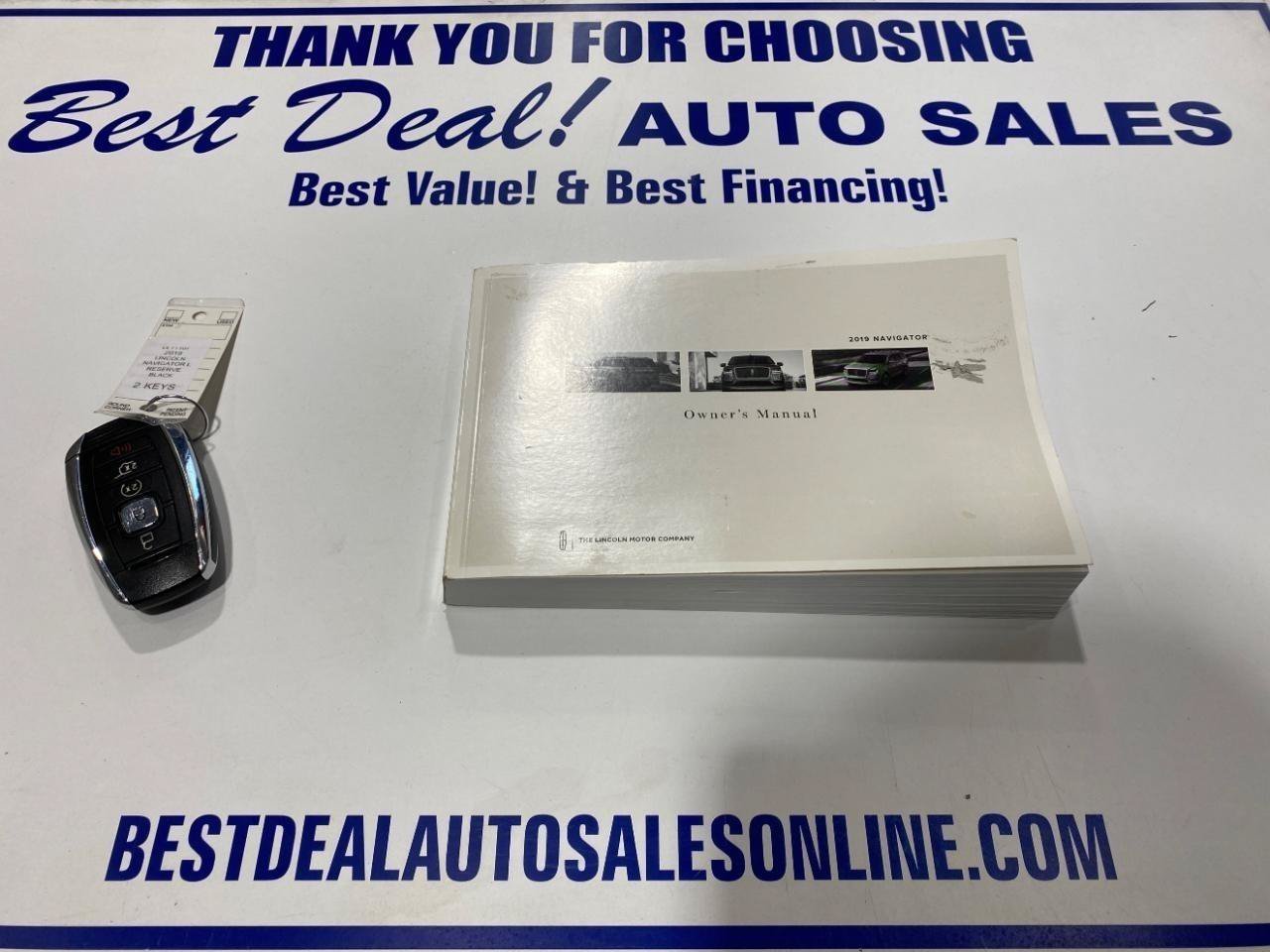 Used 2019 Lincoln Navigator L Reserve AWD/4WD image 30