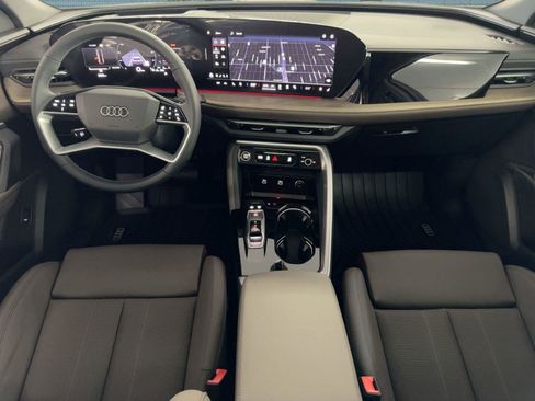 New 2025 Audi Q5 Premium Plus image 17