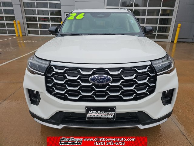 Used 2026 Ford Explorer Platinum w/ LUX Leather Package AWD/4WD image 9